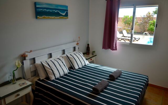 Villa SeaDogs Surf & Arts