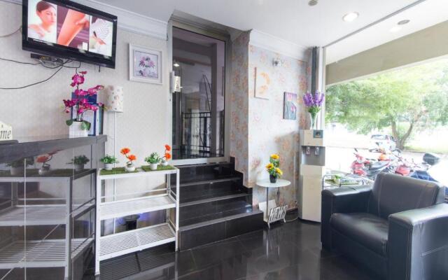 OYO 1102 Amani Hotel