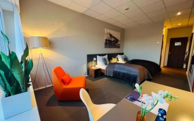 Aircraft Hotel & Events