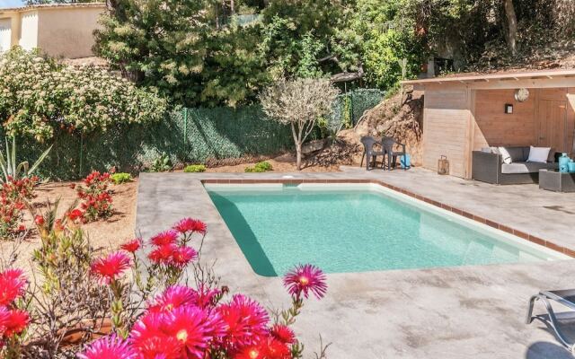 Cozy Villa in Sant Feliu de Guíxols Spain with Swimming Pool