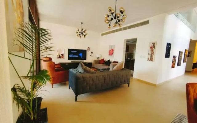 Villa-Bay