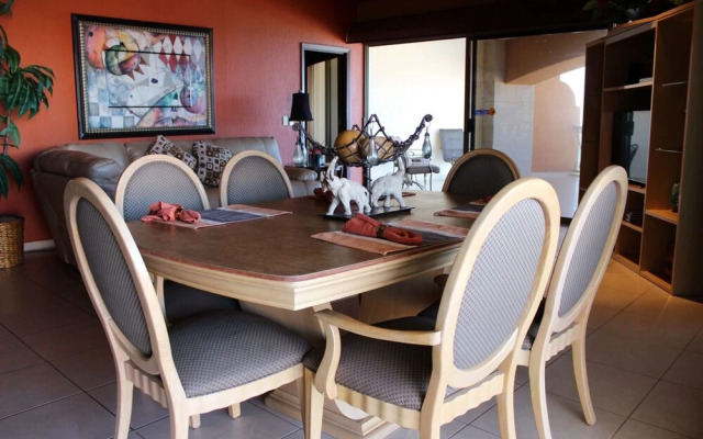 Sonoran Sun 3BR Deluxe SE 1007-v by Casago