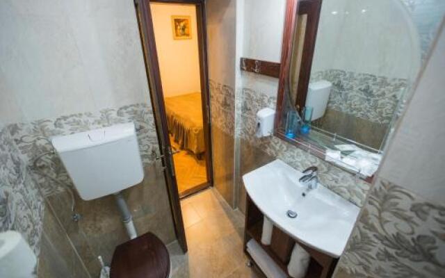 History Apartment Str Cetatii