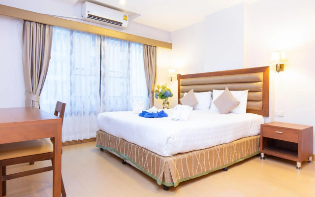 Lasalle Suites Hotel & Residence