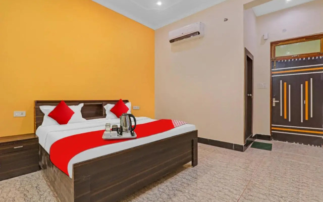 Oyo Flagship 70327 Hotel Manu Grand