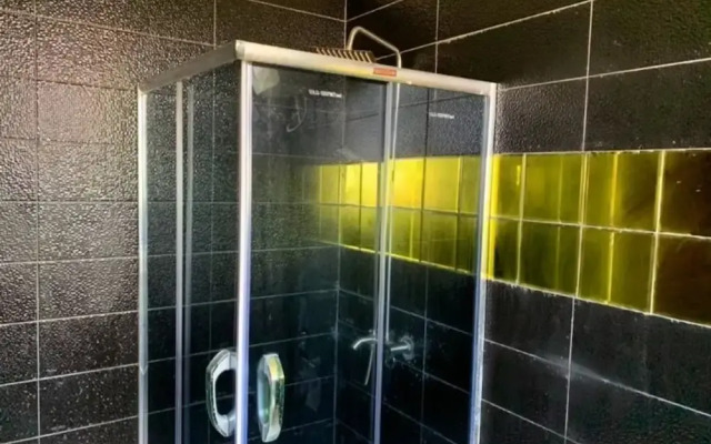 GrandBay Luxury Hotel