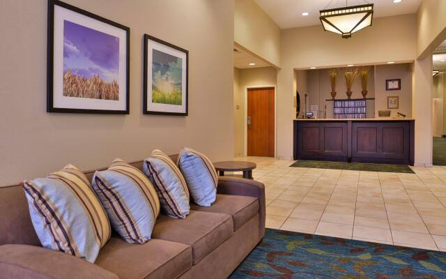 Candlewood Suites Terre Haute by IHG