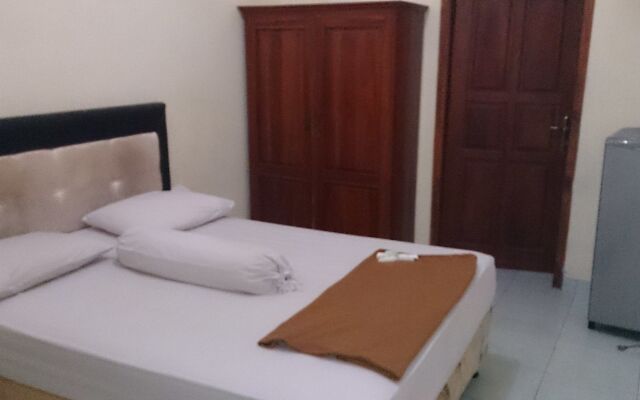 Pondok 828 Guest House