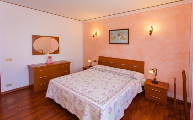 Villa Pineta - Rebomaholidays