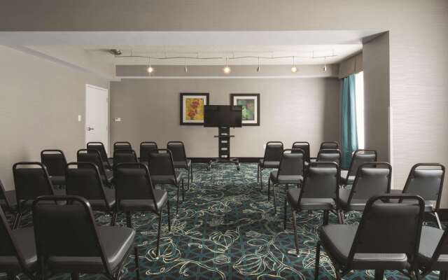 La Quinta Inn & Suites by Wyndham Lynchburg at Liberty Univ.