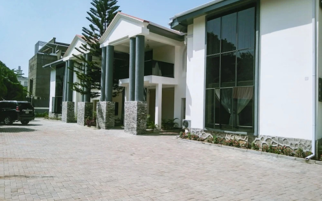 The  address hotel