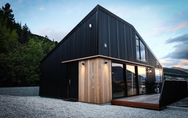 Award Winning Architecturally Designed Pad