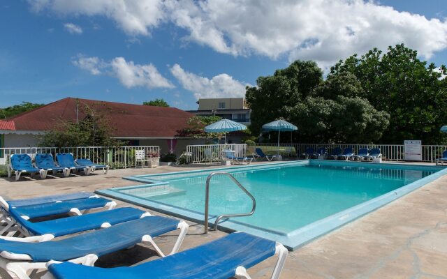 Garden Beach Studios at Montego Bay Club