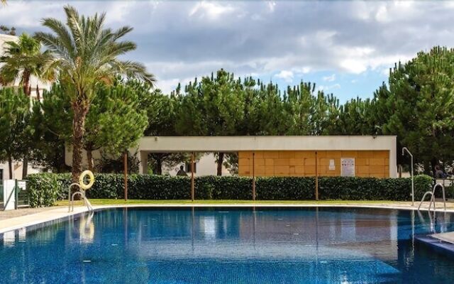 Ground Floor Terrace Apartment in Alamar Ref 31