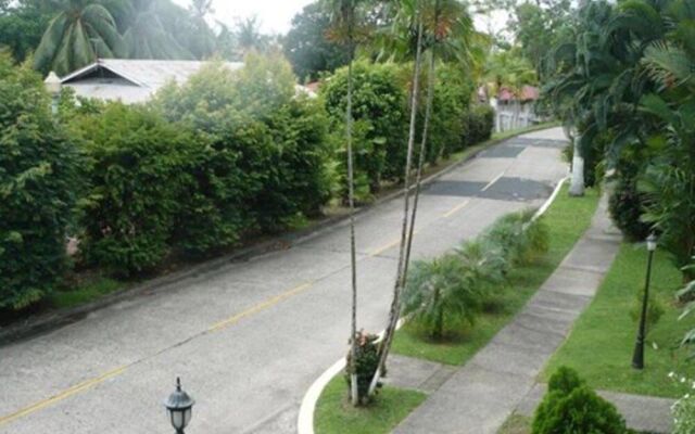 Dos Palmitos Bed and Breakfast