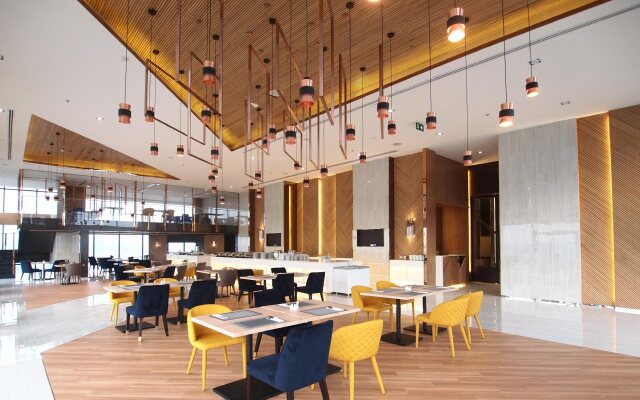 The Quarter Ari by UHG Hotel