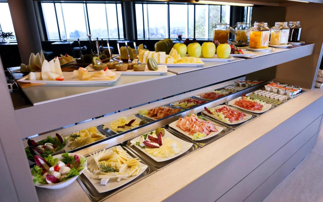 Albavilla Hotel & Co.