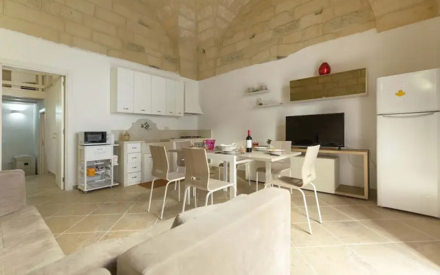 2102 Casa Leccese by Barbarhouse