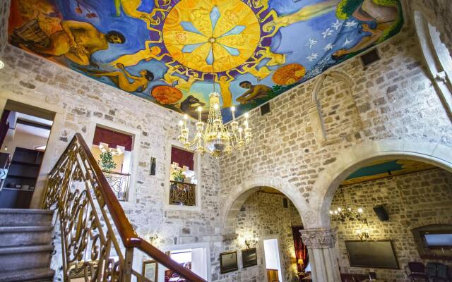 Grisogono Palace Heritage Residence