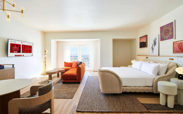 Virgin Hotel Las Vegas, Curio Collection by Hilton