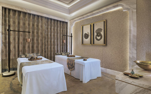 Wanda Reign Wuhan