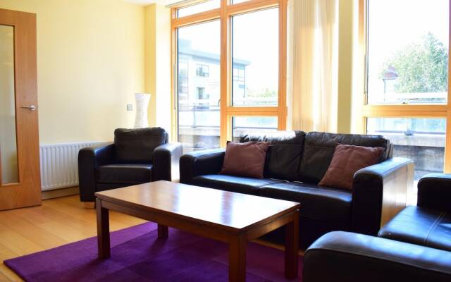 Spacious 3 Bedroom Apartment