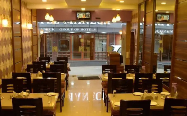 Nahar Nilgiris Hotel