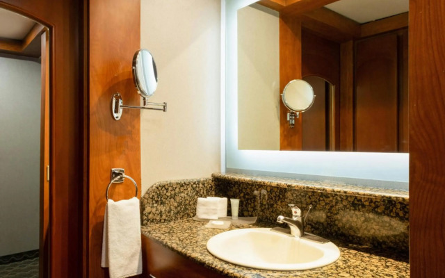Courtyard by Marriott Mexico City Revolucion