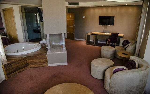 Antu Malal Hotel, Apart & Suites