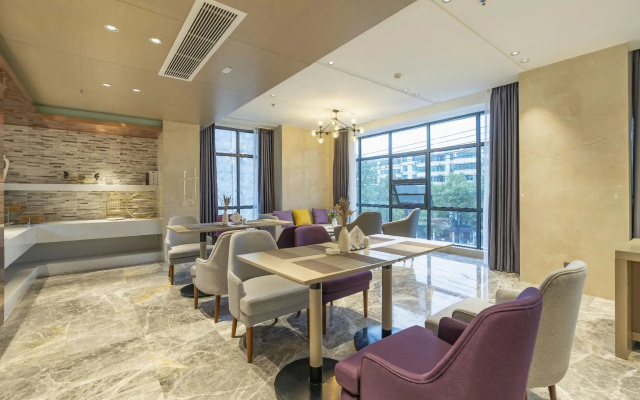 Lavande Hotel (Yichun Drum Tower Pedestrian Street)