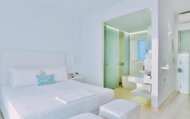 Schinoza Luxury Suites