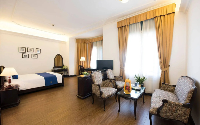 Hoa Binh Hotel