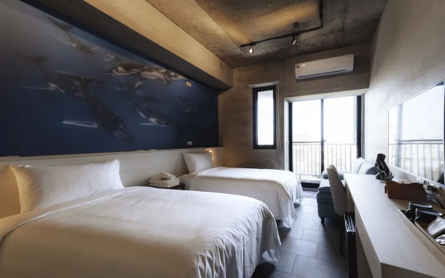 Deep blue 23 B&B