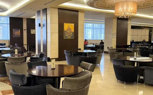 Al Safwah Hotel Tower 3