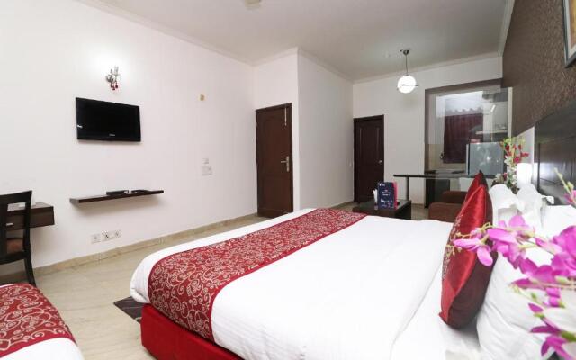 Hotel Jashn Inn near Apollo Hospital