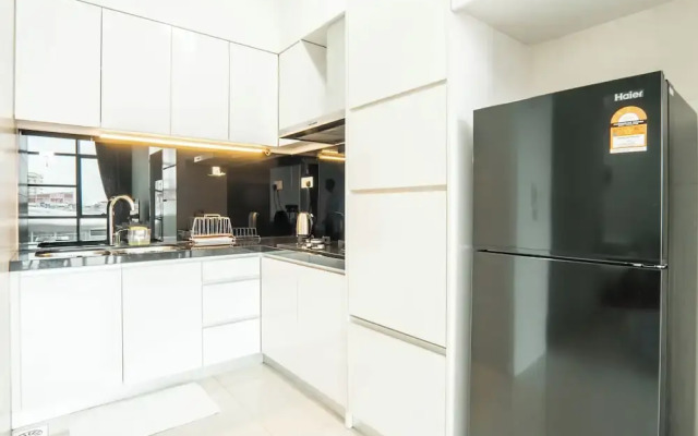 Azure Residences Kelana Jaya by Airhost