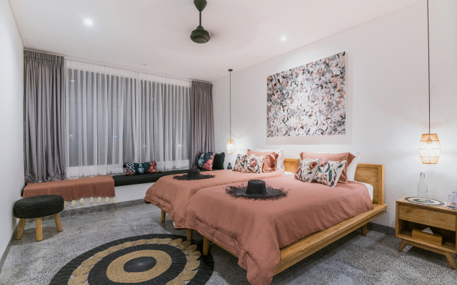VILLA JEMMA · Luxury & Indulgence - close to FINNS BEACH CLUB