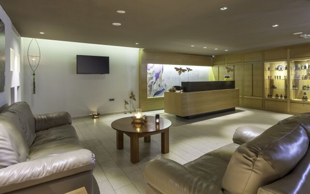 Blue Lagoon Village Hotel