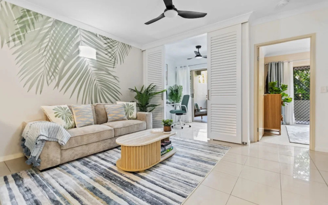 The Palms Luxe With 9 Resort Pools – Guest Rooms – Cairns