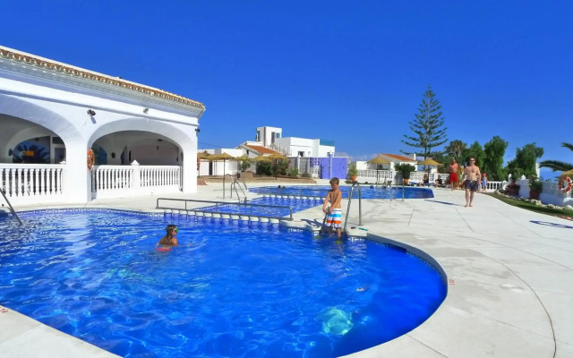 R795 - Capistrano Playa 610