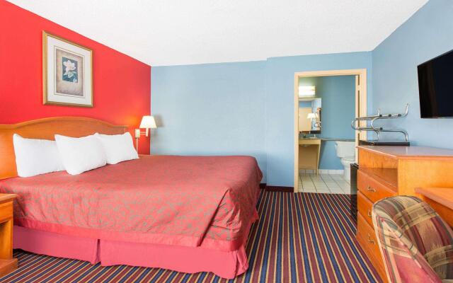 Days Inn by Wyndham Albany