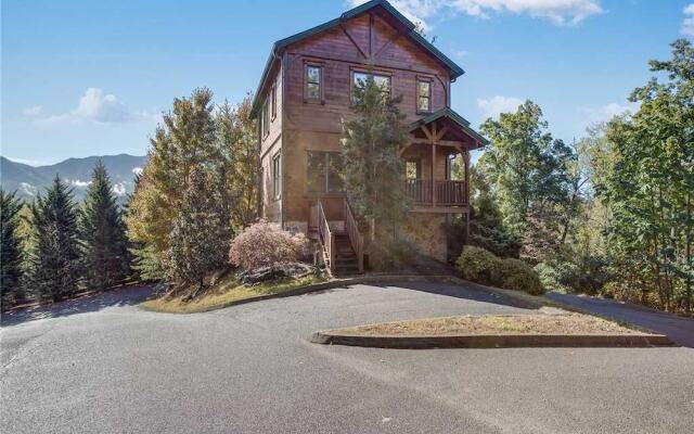 Heavens View - Two Bedroom Cabin