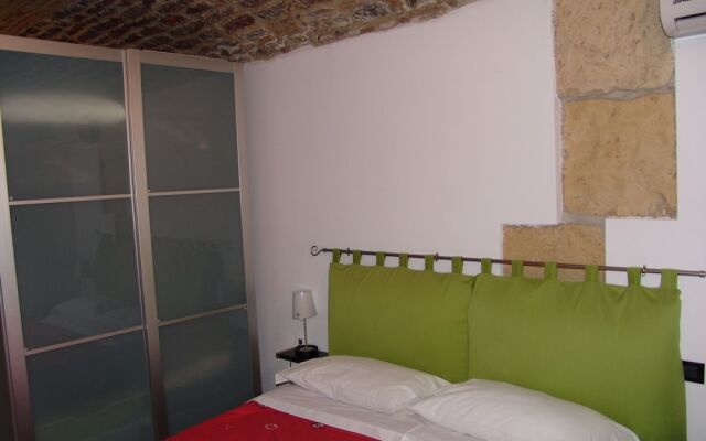 InCentro Apartments