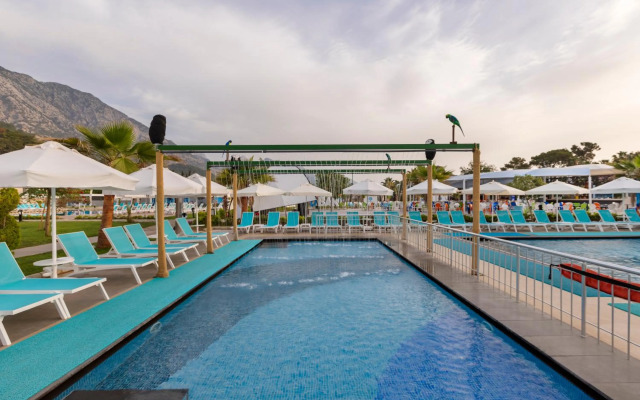 Dosinia Luxury Resort-Ultra All Inclusive