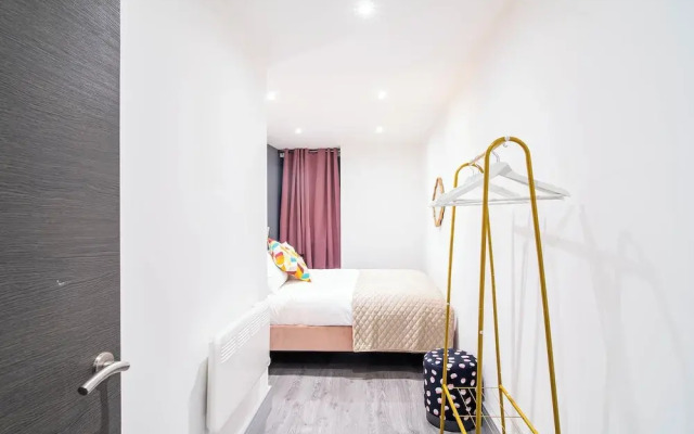 Bradford City Apartment - Bolton Road Oasis