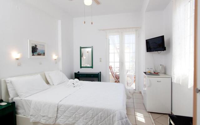 Kontogoni Rooms