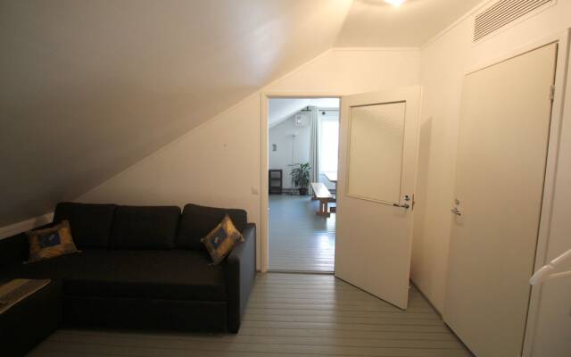 Lauri Guest House