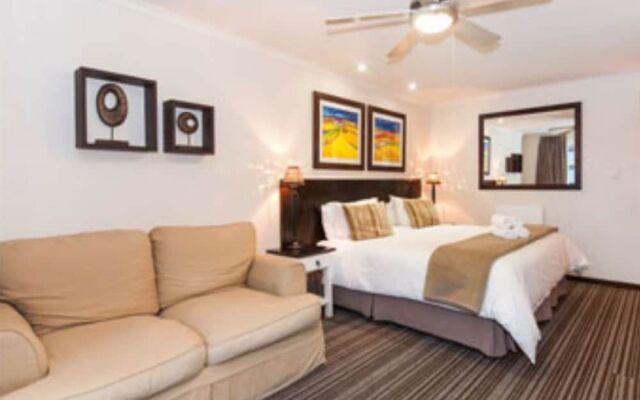 Hobie Beach Guest House