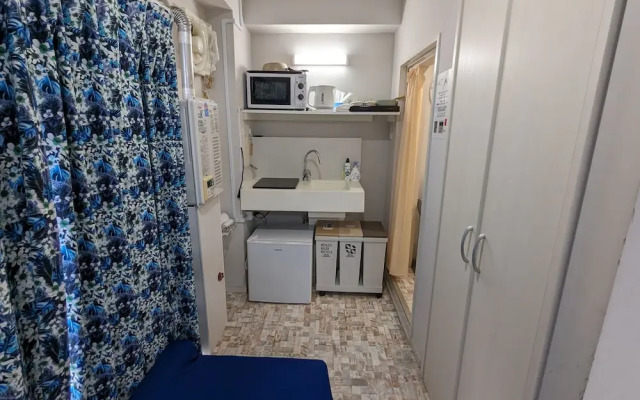 Koganeno-Mori Apartment
