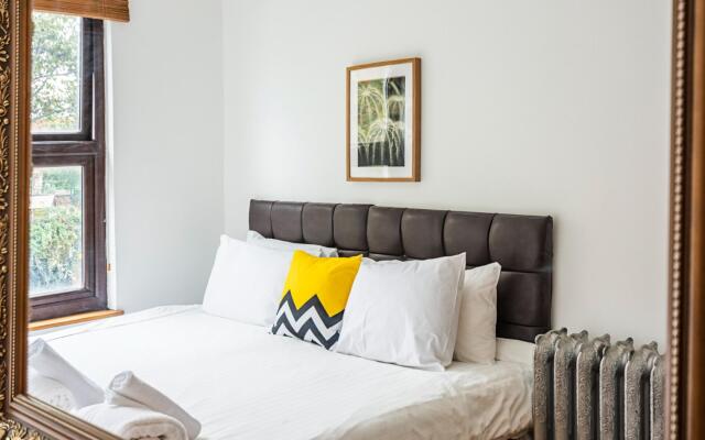 London 2 Bed Apartment With Free Wifi